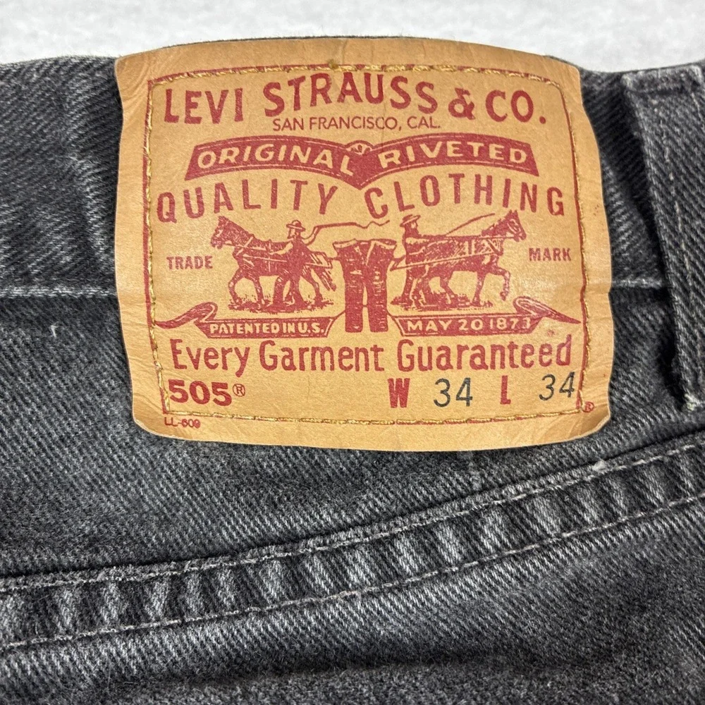 Vintage‎ Levi's 505 Black Jeans Size 34 X 34 100% Cotton Straight Leg Denim Y2K